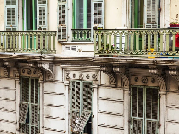 Nicea Francja Października 2019 Fragment Fasady Budynku Mieszkalnego Typowego Dla — Zdjęcie stockowe