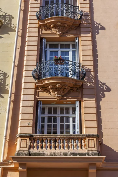 Nicea Francja Października 2019 Typowa Architektura Provana Fragment Elewacji Budynku — Zdjęcie stockowe