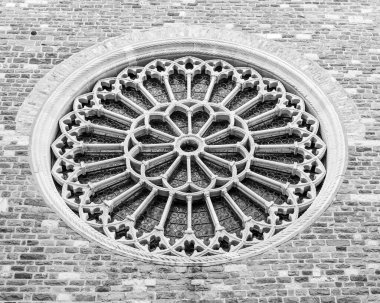 Trieste, İtalya, 5 Ağustos 2019. Antik bir Romen kilisesinin pitoresk mimari bir parçası.