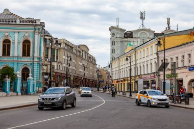 Moskova, Rusya, 15 Haziran 2020. Myasnitskaya Caddesi, mimari topluluğun bir parçası..