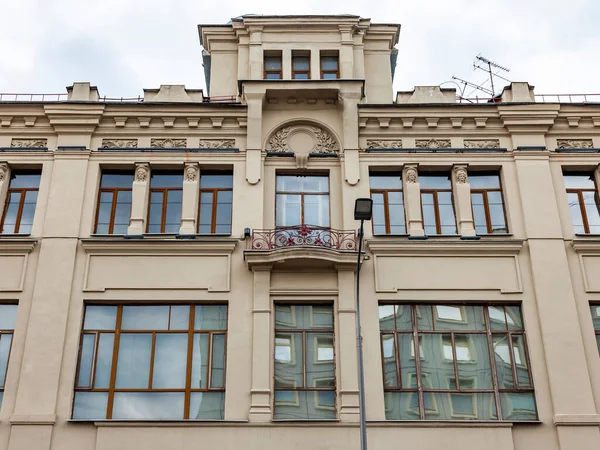 Москва Россия Июня 2020 Фрагмент Типичного Фасада Историческом Городе — стоковое фото