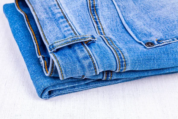 Calça Jeans Mulher Azul Elegante Balcão Loja Depósito Plano — Fotografia de Stock