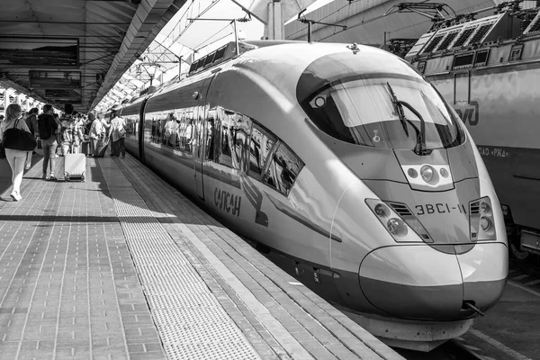 Μόσχα Ρωσία Ιουνίου 2020 Σύγχρονο Τρένο Υψηλής Ταχύτητας Sapsan Στο — Φωτογραφία Αρχείου