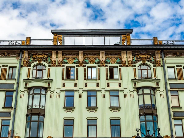 Санкт Петербург Россия Июня 2020 Типичные Архитектурные Детали Фасада Здания — стоковое фото