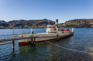 Como, İtalya, 12 Şubat 2020. Como Gölü ve kıyılarının manzarası