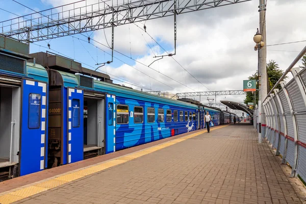 Pushkino Rusland Augustus 2020 Moderne Regionale Hogesnelheidstrein Nabij Het Perron — Stockfoto