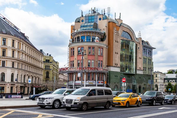 Mosca Russia Agosto 2020 Auto Guidare Lungo Piazza Lubyanka — Foto Stock