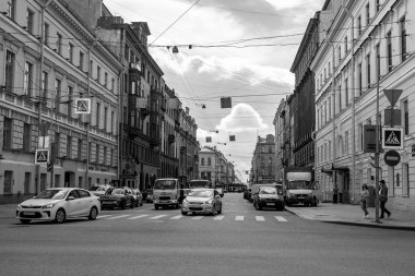 St. Petersburg, Rusya, 13 Temmuz 2020. Tarihi binalar için tipik bir mimari yapı..