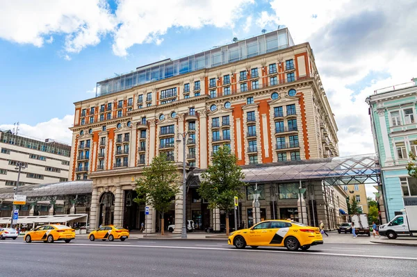 Moskva Ryssland Augusti 2020 Tverskaya Huvudstadens Huvudgator Historiska Hotel National — Stockfoto
