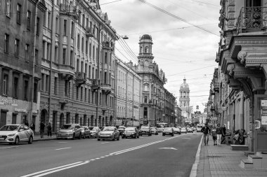 St. Petersburg, Rusya, 13 Temmuz 2020. Tarihi binalar için tipik bir mimari yapı..