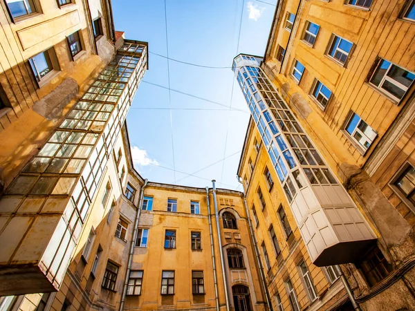 Petersburg Russia June 2020 Typical City Courtyard Well Rubinstein Street — Stock Photo, Image