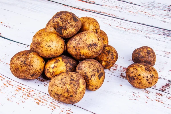 Fresh Potatoes Wooden Table — Stock Photo, Image