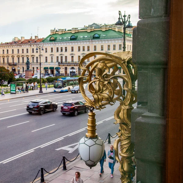 Санкт Петербург Россия Июля 2020 Красивая Уличная Лампа Возле Здания — стоковое фото