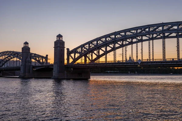 Petersburg Rusya Temmuz 2020 Neva Nehri Nin Beyaz Gecelerdeki Manzarası — Stok fotoğraf