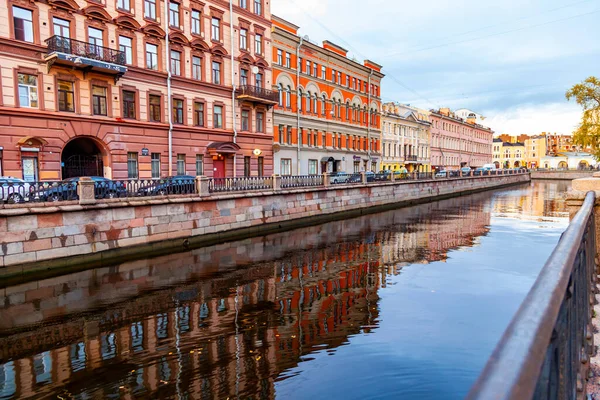 Sankt Petersburg Ryssland Oktober 2020 Utsikt Över Griboyedovkanalen Och Dess — Stockfoto