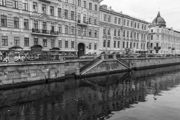 Petersburg Rusya Ekim 2020 Gün Batımında Griboyedov Kanalı Manzaralı Setlerin — Stok fotoğraf