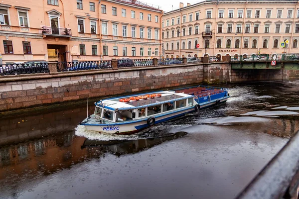 Petersburg Rusia Oktober 2020 Pemandangan Kanal Griboyedov Dan Tanggul Indah — Stok Foto