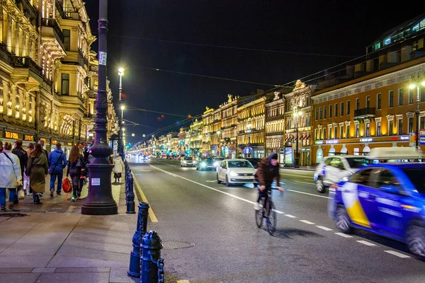 Petersburg Russia October 2020 Nevsky Prospekt Main Street City Evening — Stock Photo, Image