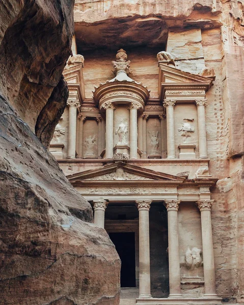 Pemandangan Kuil Batu Kuno Petra Yordania — Stok Foto