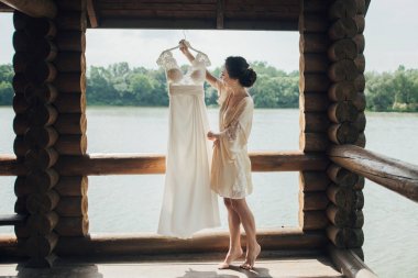 Güzel gelin poz , düğün hazırlık. 