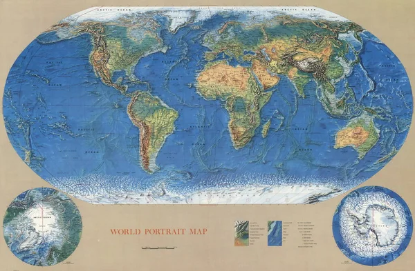 Винтажная карта мира с континентами и островами. Географическая карта мира . — стоковое фото