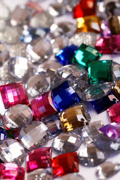 Färgglada Plast Kristaller Närbild Foto — Stockfoto
