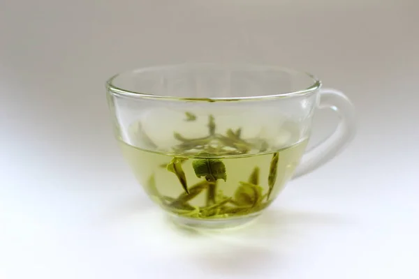 Une Tasse Transparente Thé Vert — Photo