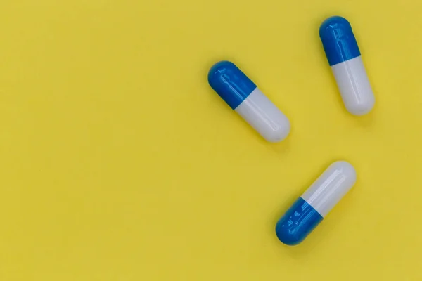 Close View Pills Bright Yellow Background — Stock Photo, Image