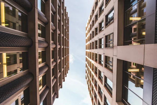 Vista Bajo Ángulo Edificios Arquitectura Moderna Londres —  Fotos de Stock