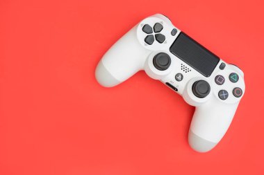 Londra - 06 Eylül 2019: Video oyunları Playstation beyaz gamin