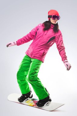 snowboard Studio izole arka plan üzerinde güzel bir kadınla.