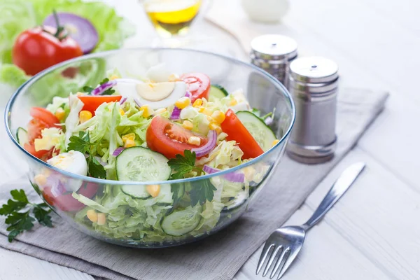 Fresh Spring Salad Vegetables White Wooden Table Morning Breakfast — Stock Photo, Image