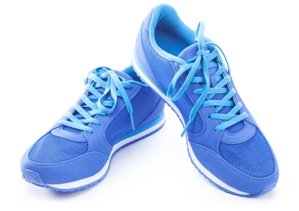 双隔离在白色背景上的蓝色运动鞋 — 图库照片