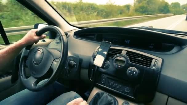 Coche tablero de instrumentos de tiro desde el interior — Vídeos de Stock