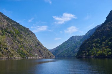 Nehirden Sil Canions görünümü