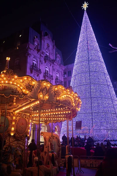 Natal vai encantar com som e luzes no túnel, carrossel, big tower