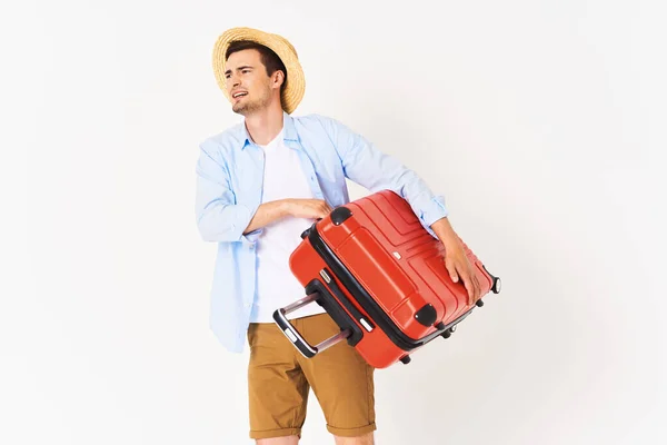 Jeune Homme Avec Valise Rouge Studio — Photo