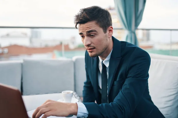 Young Handsome Surprised Businessman Working Laptop Cafe — Stock Photo, Image