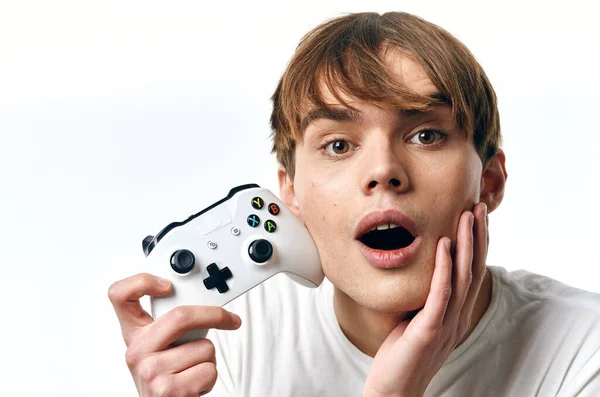 Joven Hombre Guapo Con Joystick Estudio —  Fotos de Stock