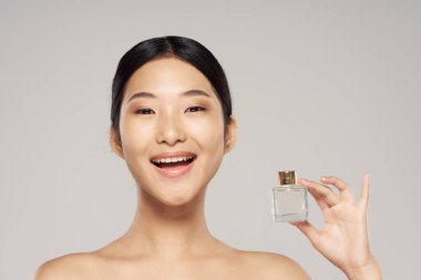 Genç ve güzel bir kadın