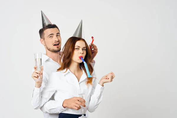 Portret Van Jong Mooi Paar Vieren Verjaardag Met Champagne — Stockfoto