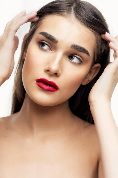 Porträtt Ung Vacker Kvinna Med Rött Läppstift Läpparna Skönhet Mode — Stockfoto