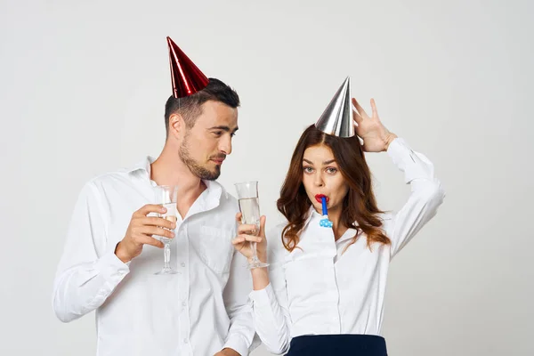 Porträtt Unga Vackra Par Firar Födelsedag Med Champagne — Stockfoto