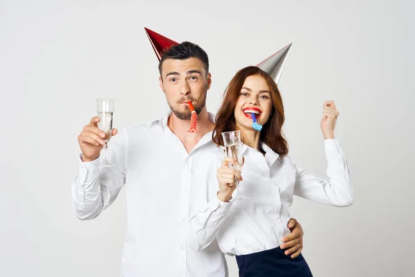 Porträtt Unga Vackra Par Som Firar Nyår Med Champagne — Stockfoto