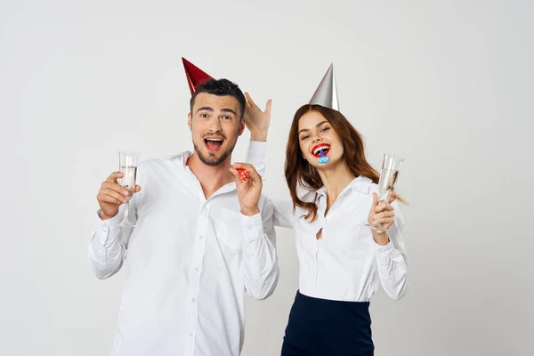 Retrato Jovem Belo Casal Celebrando Aniversário Com Champanhe — Fotografia de Stock