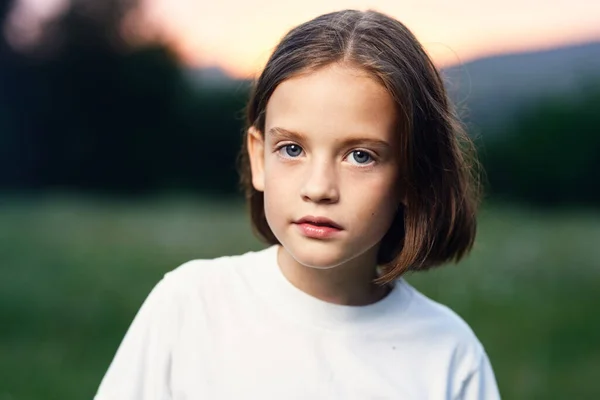 Young Cute Girl Having Fun Meadow — Stock Photo, Image