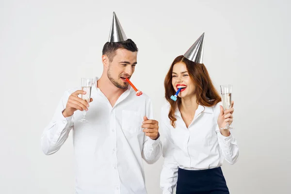 Retrato Jovem Belo Casal Celebrando Aniversário Com Champanhe — Fotografia de Stock