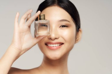 Genç ve güzel bir kadın