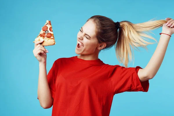 Mujer Con Pizza Estudio Foto Alta Calidad — Foto de Stock