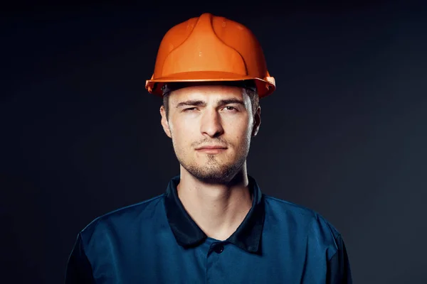 Ung Arbeidstaker Hardhatt – stockfoto